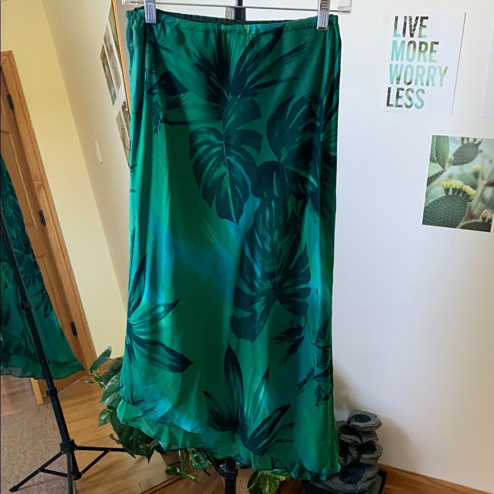 Asymmetrical Green Leaf Print Skirt